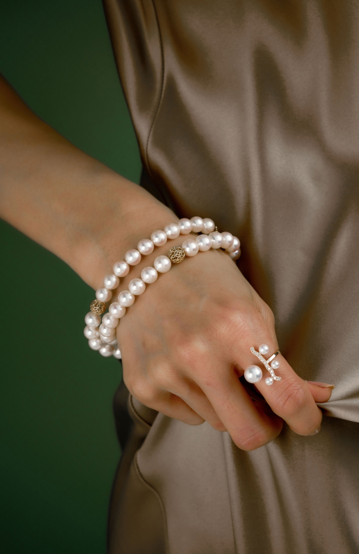 WSPコレクション着用2背景緑画像