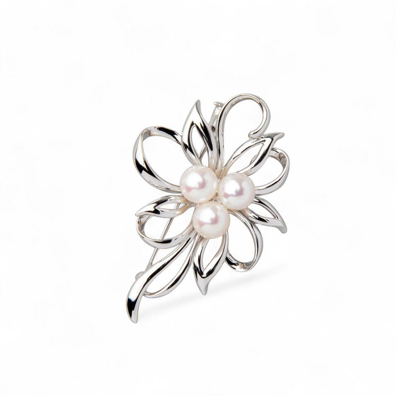 あこや本真珠 パールブローチ ホワイト系 7.5-8.0mm BBB シルバー(silver) [n2]（フォーマル 入学式 卒業式 成人式 スーツ ジャケット）（母の日 プレゼント ギフトに）