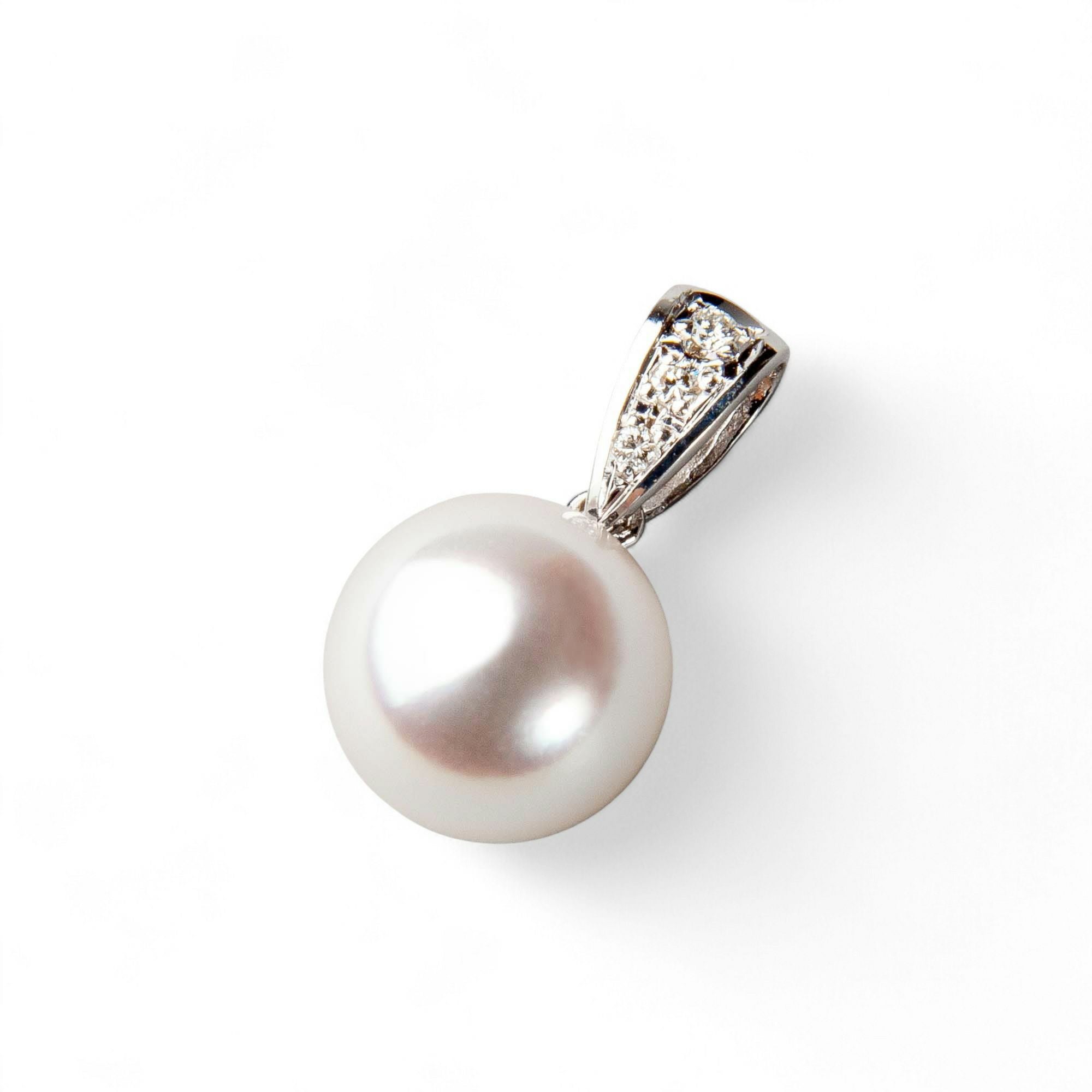 オーロラ花珠真珠 ペンダントトップ 8.5-9.0mm PT900 | 花珠真珠ペンダント