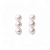 Carina あこや真珠 3粒ピアス5.0-6.0mm K14WG/K18YG