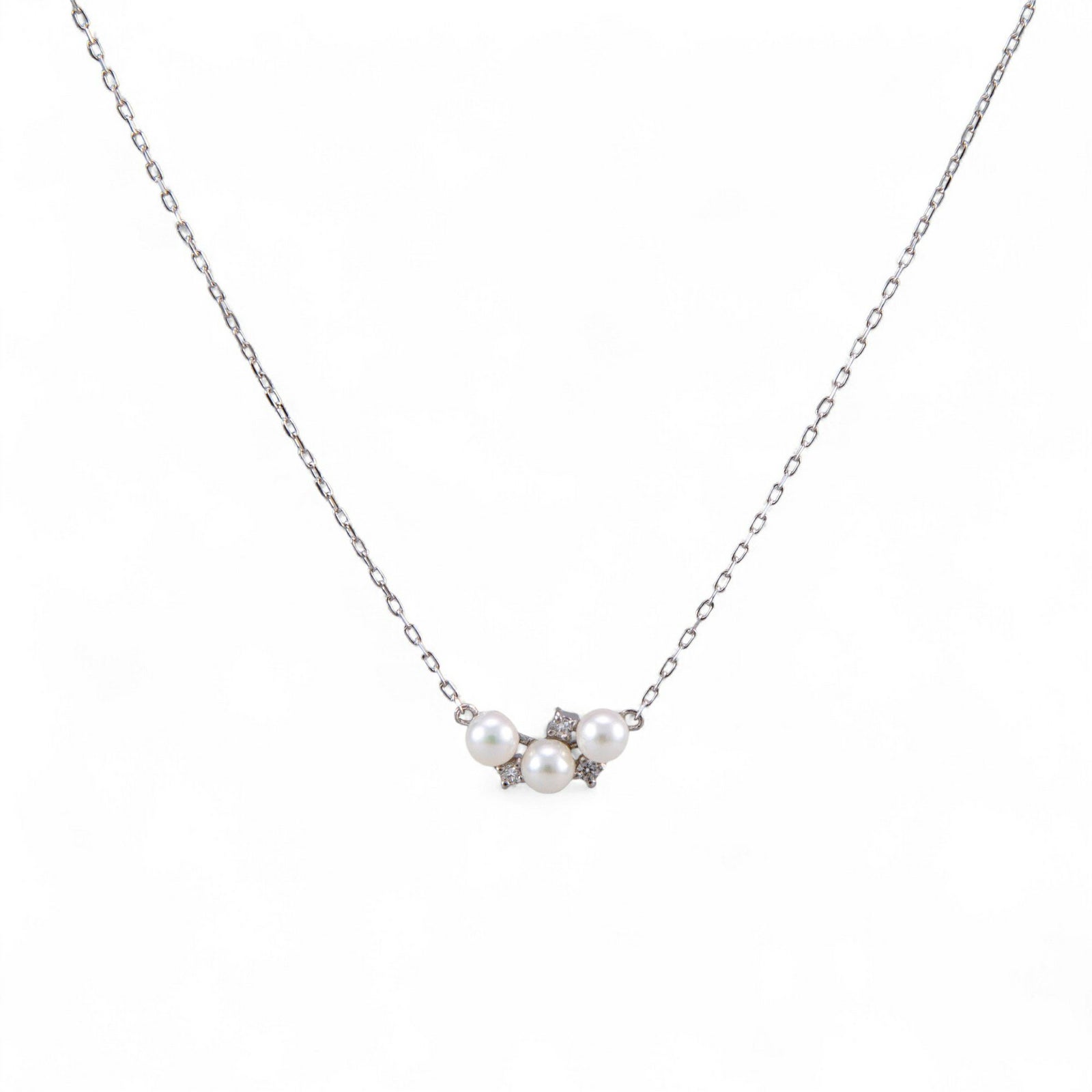 GINGERmirror(2016年秋号)掲載★ K18WG/K18YG ベビーパール×ダイヤ ネックレス ～Petit Claire(プチクレール)～ あこや真珠 3.0-3.5mm 0.03ct 【ご購入特典/クロス付き】 [n2]（プレゼントにおすすめ）6月誕生石