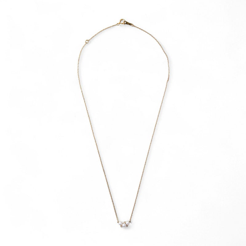 GINGERmirror(2016年秋号)掲載★ K18WG/K18YG ベビーパール×ダイヤ ネックレス ～Petit Claire(プチクレール)～ あこや真珠 3.0-3.5mm 0.03ct 【ご購入特典/クロス付き】 [n2]（プレゼントにおすすめ）6月誕生石