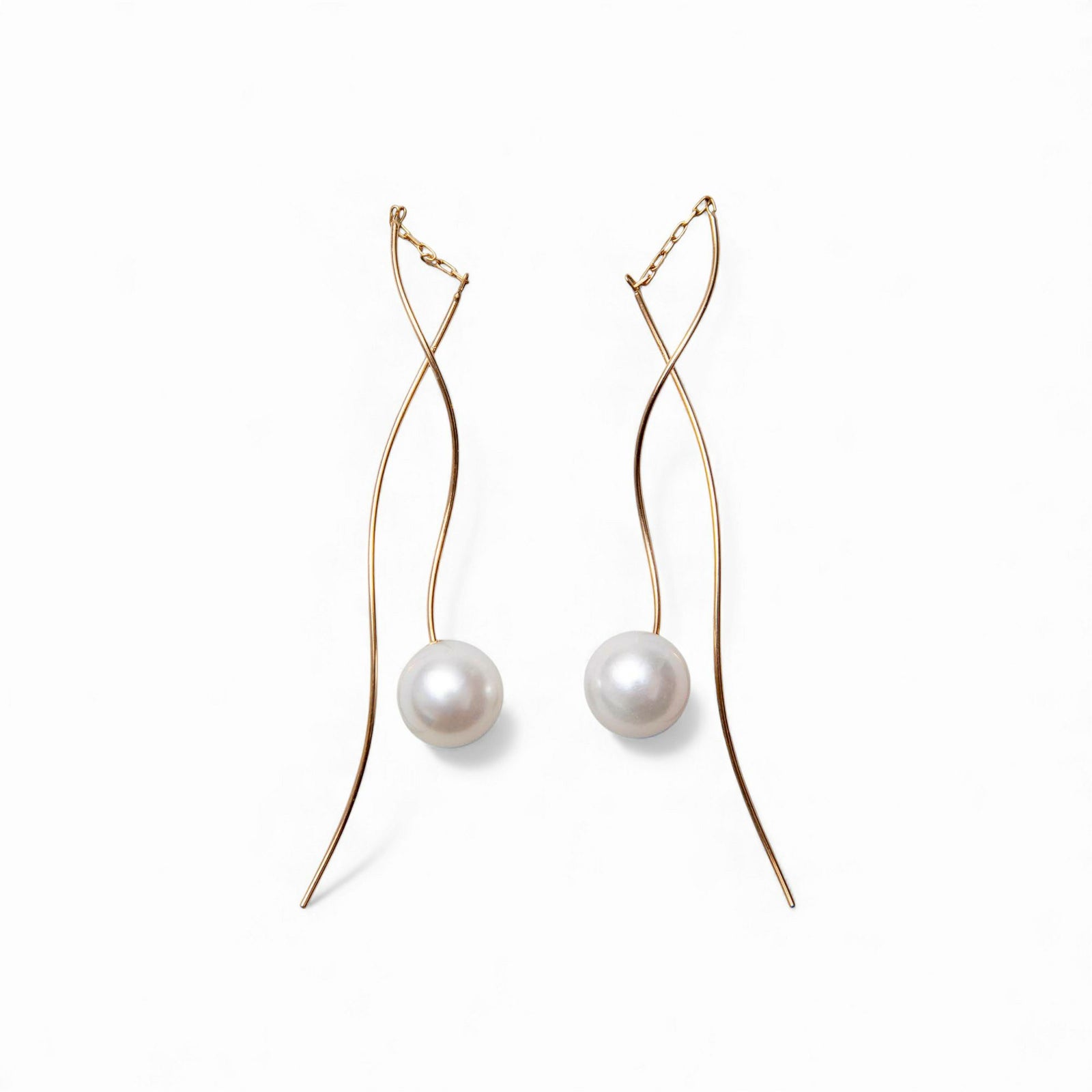 トレンド感たっぷりの新デザイン登場☆あこや真珠 ウェーブデザイン パールピアス ～Foglia(フォリア)～ ホワイト系 7.5-8.0mm K14WG/K18YG/K18PG [n4]6月誕生石