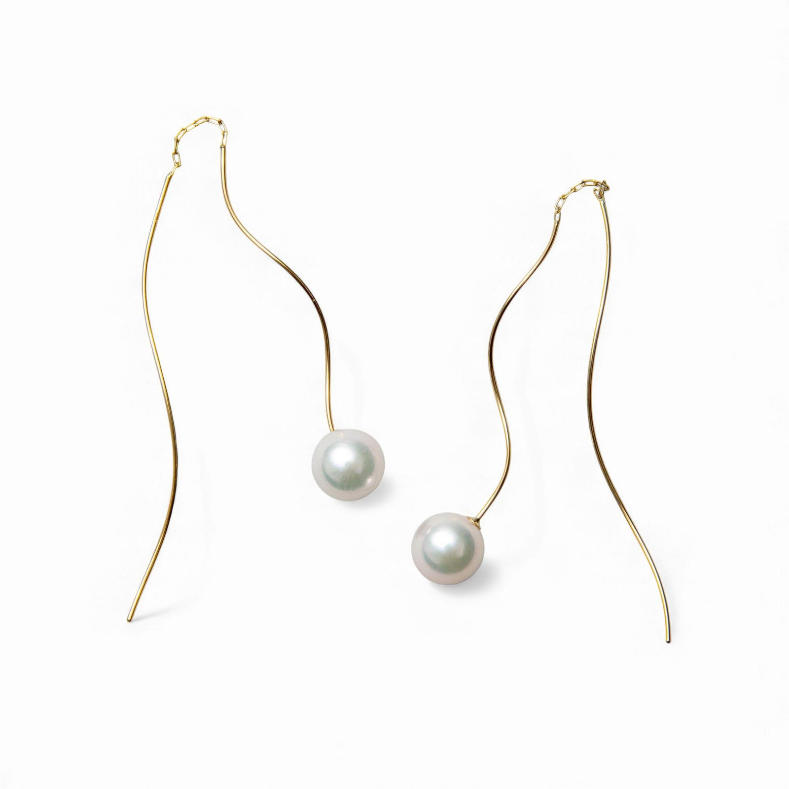 トレンド感たっぷりの新デザイン登場☆あこや真珠 ウェーブデザイン パールピアス ～Foglia(フォリア)～ ホワイト系 7.5-8.0mm K14WG/K18YG/K18PG [n4]6月誕生石