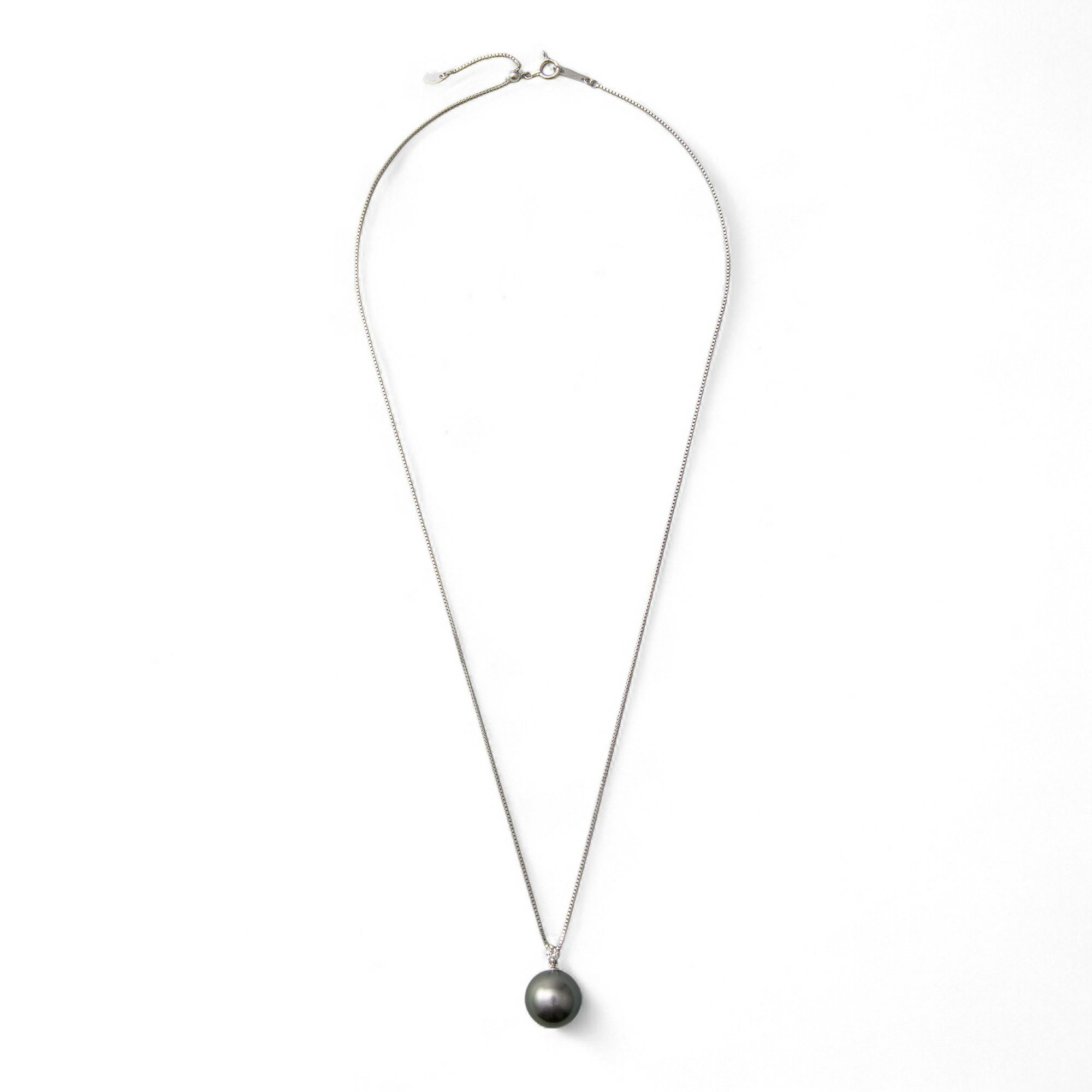 Tahitian+ タヒチ黒蝶真珠 ペンダント 11mmUP K18WG | 南洋真珠ペンダント