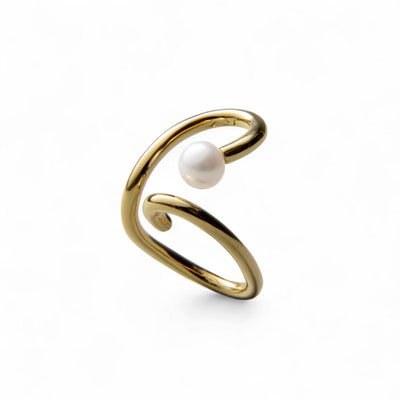 [片耳売り]淡水真珠 イヤーカフ 6.0-6.5mm silver(ゴールドメッキ) 《enSTYLE》［n4］(淡水パール トレンド  シンプル カジュアル フェミニン 重ね付け ギフト プレゼント レディース ゴールド)