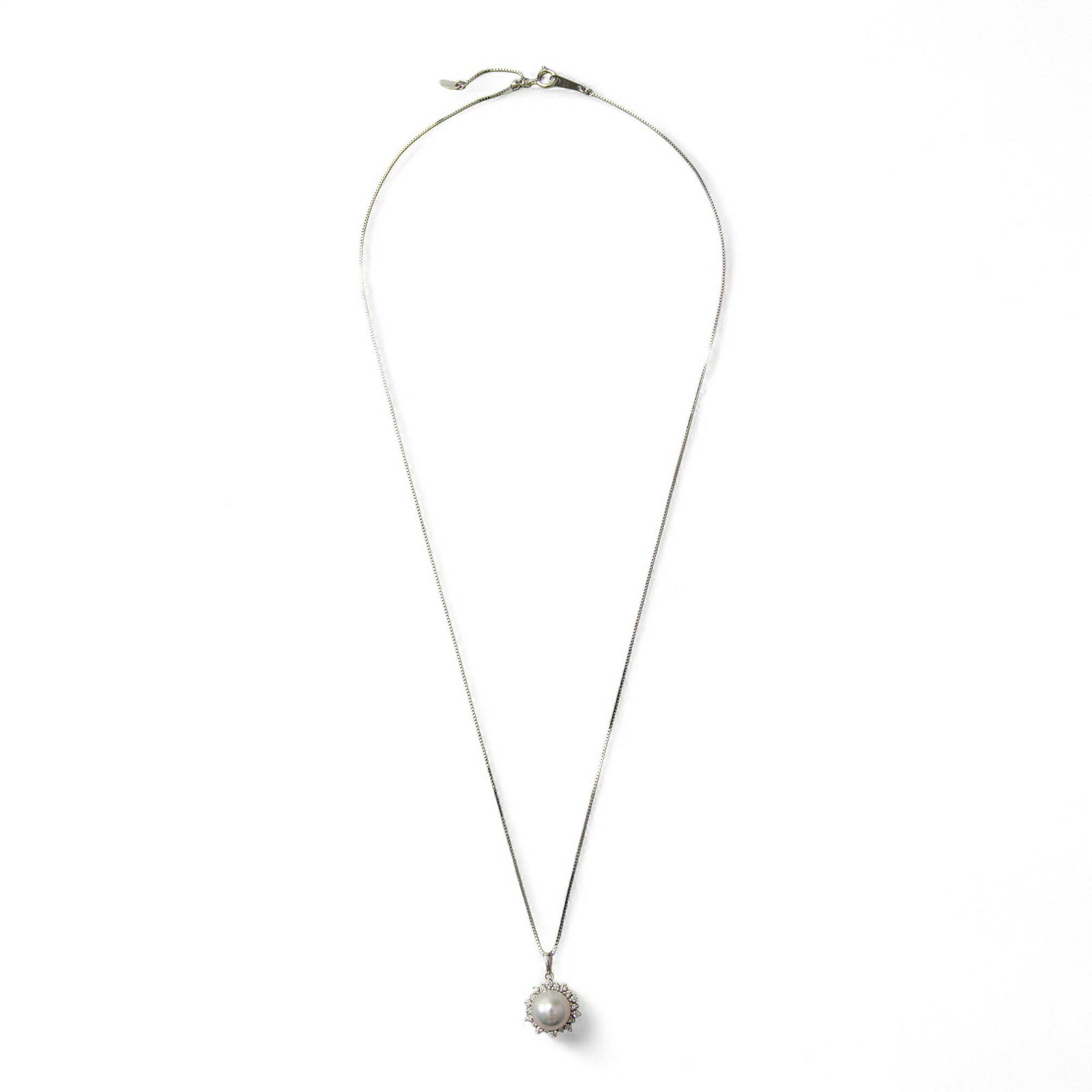 オーロラ花珠真珠 鑑別書付 ダイヤで囲んだ パールペンダント（45cmスライドチェーン付）  7.5-8.0mm AAA K18WG ホワイトゴールド 0.15ct [n3][高品質 プレミアム]