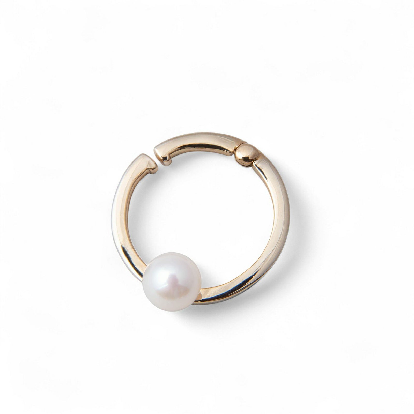 あこや真珠5.5mm イヤカフ/リングイヤリング K10YG