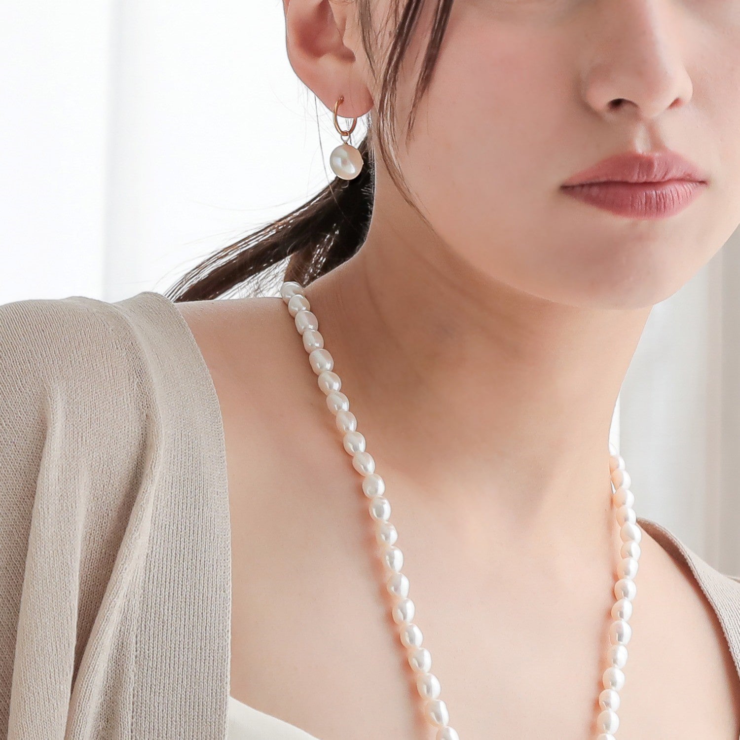 WEB限定】Unique+ 淡水真珠 フープピアス 11mmUP SV925 GP/K18YG