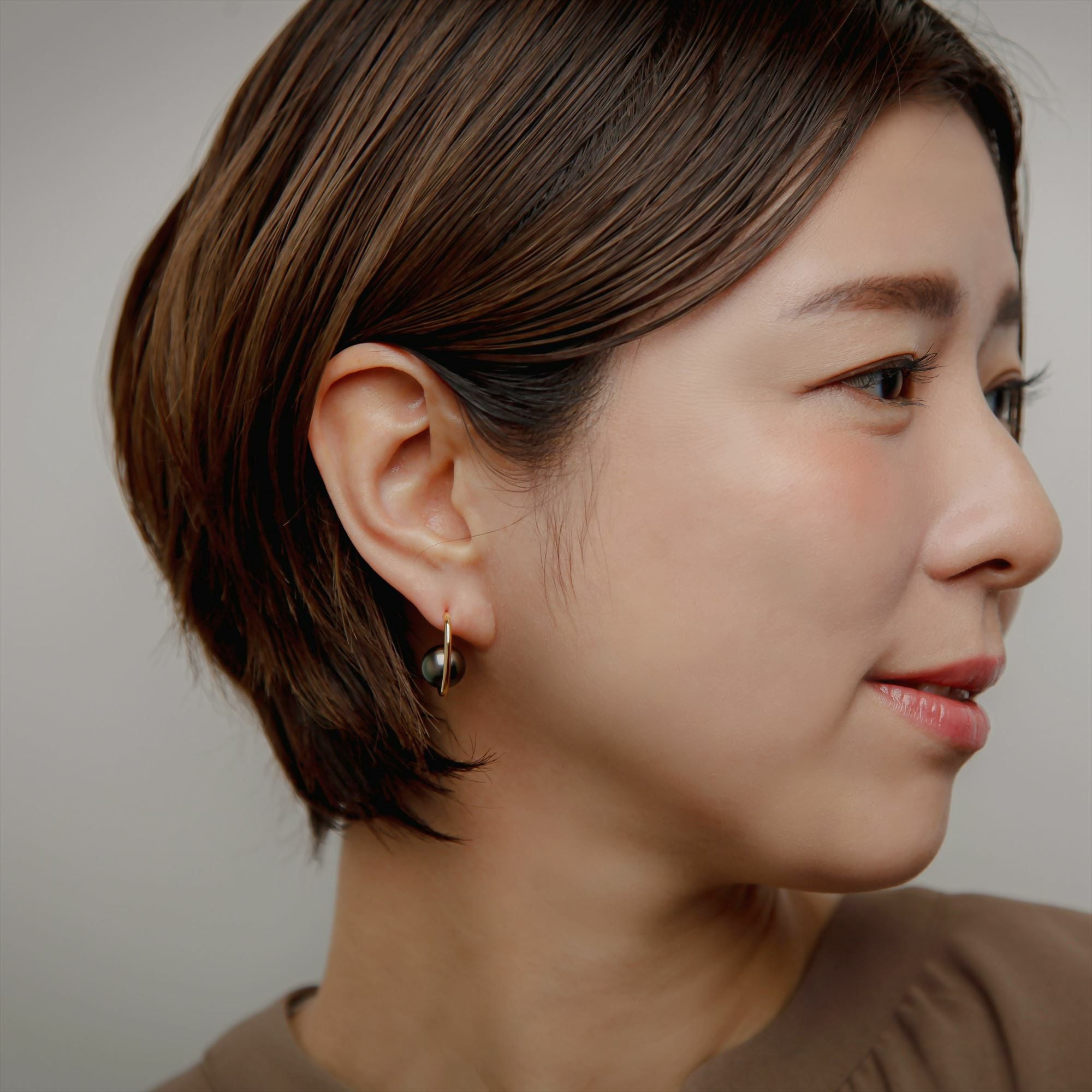 LUXE タヒチ黒蝶真珠 ピアス9.0-9.5mm PT900/K18YG | WSP（ダブル