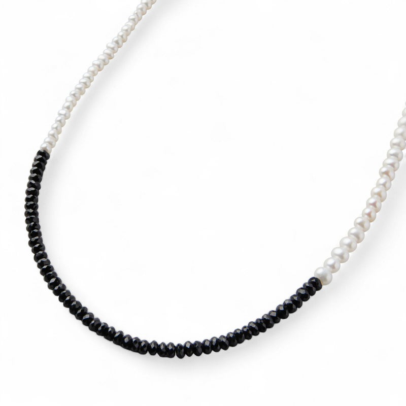  淡水真珠×ブラックスピネル ネックレス　2.5-5.0mm ミックス