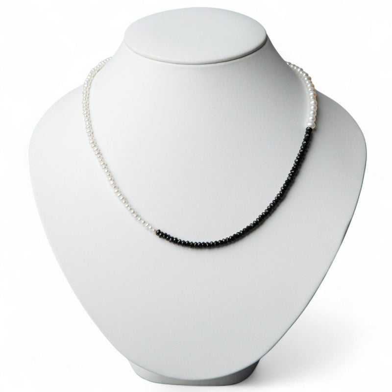  淡水真珠×ブラックスピネル ネックレス　2.5-5.0mm ミックス