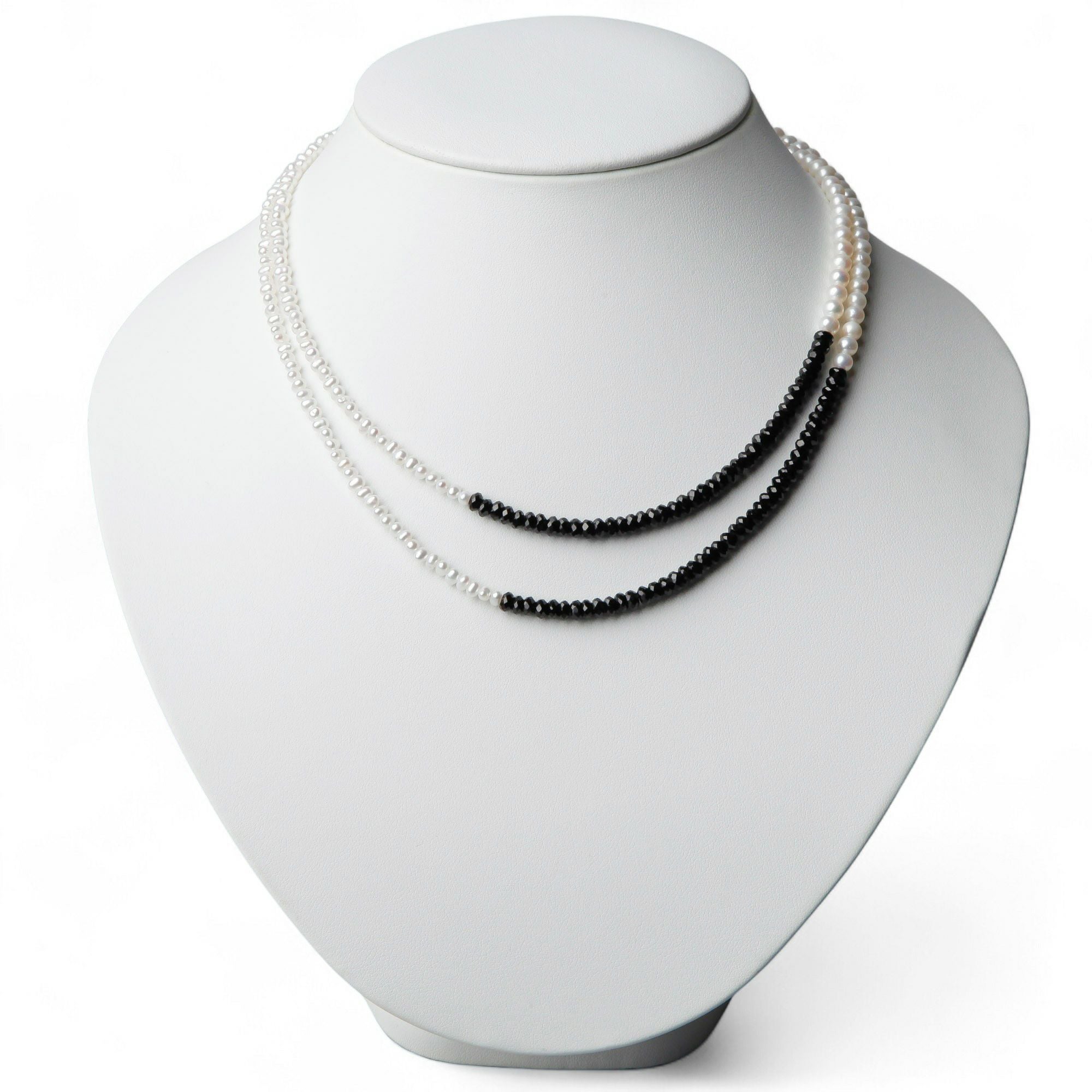 WEB限定】淡水真珠×ブラックスピネル ロングネックレス 2.5-5.0mm