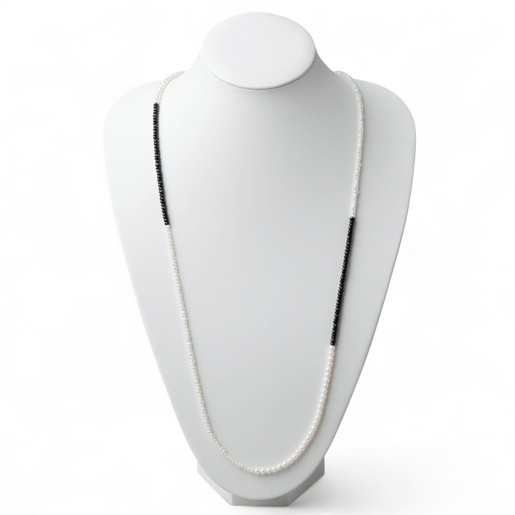 WEB限定】淡水真珠×ブラックスピネル ロングネックレス 2.5-5.0mm