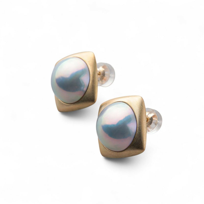 マベ真珠 スクエア ピアス12mmUP K18YG オーロラブルー