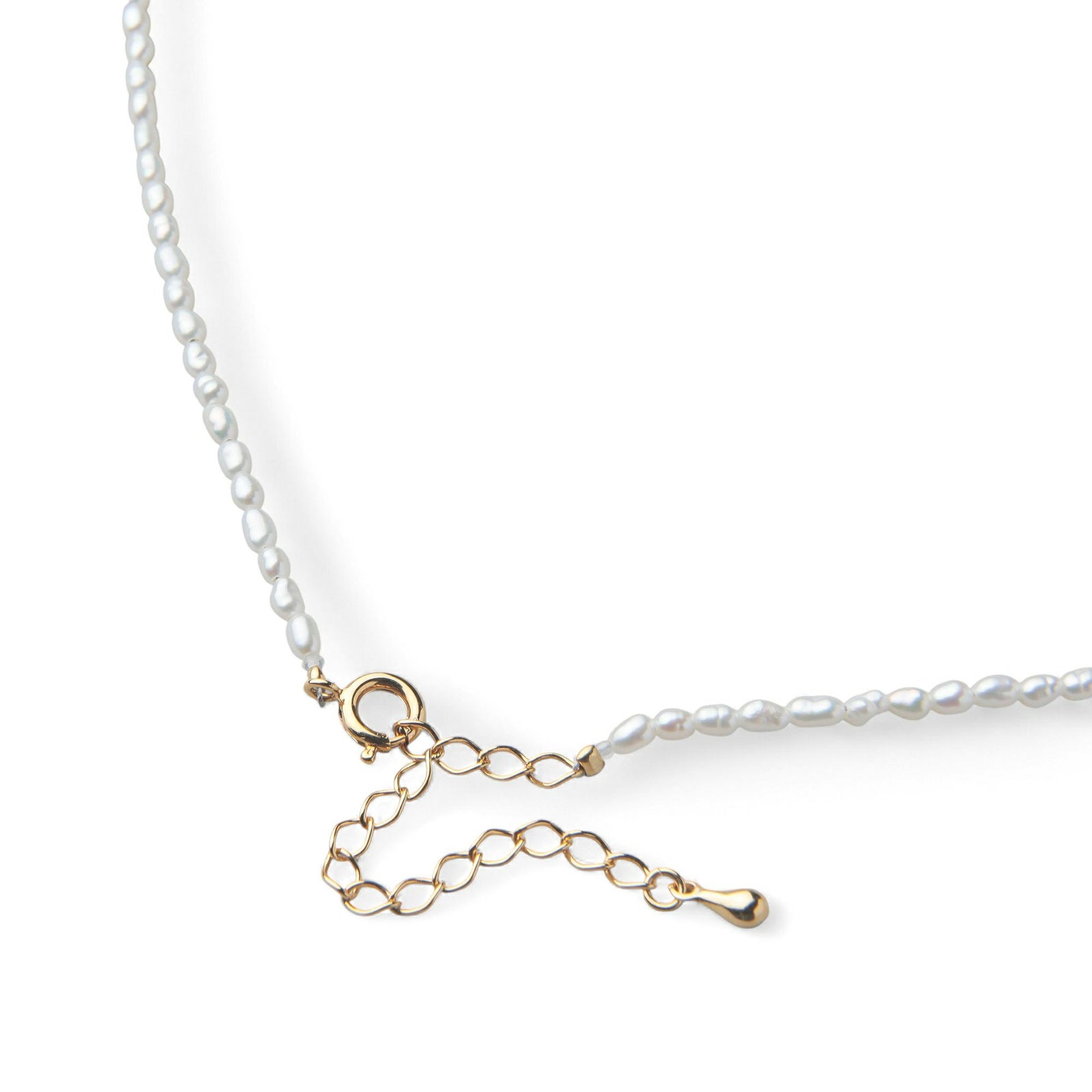 淡水真珠/エメラルド ネックレス　2.0-2.5mm ケシ