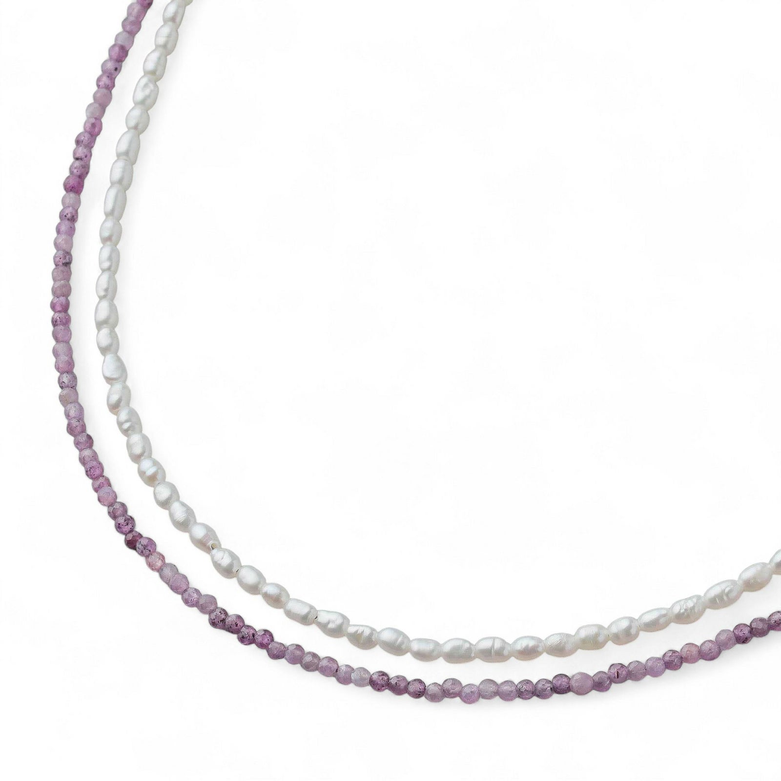 淡水真珠/スタールビー ネックレス　2.0-2.5mm ケシ