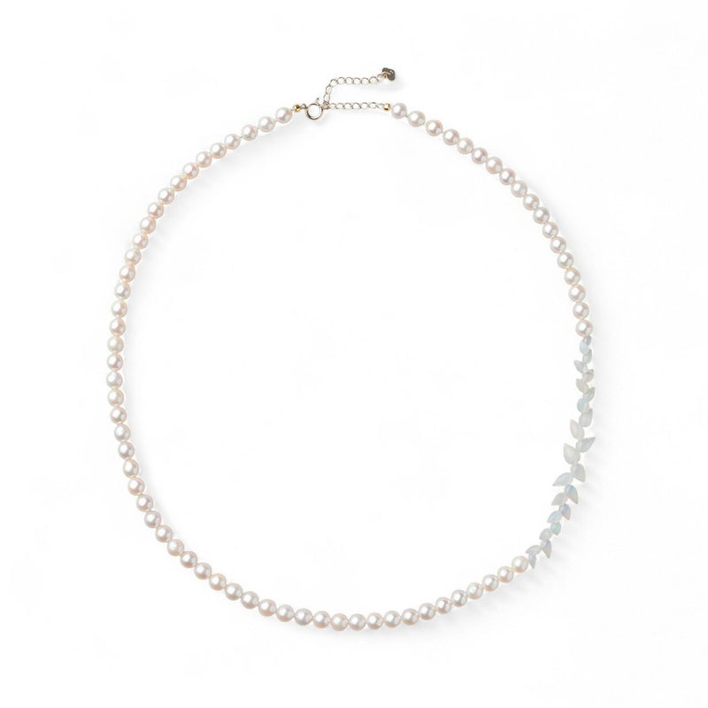 あこや真珠×オパール ネックレス　5.5-6.0mm つぼみドロップ