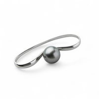 Supple タヒチ黒蝶真珠 イヤーカフ　9mmUP SV925