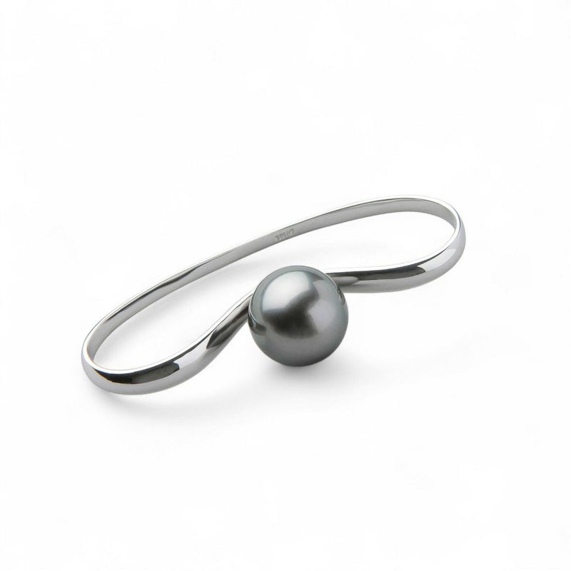 Supple タヒチ黒蝶真珠 イヤーカフ　9mmUP SV925