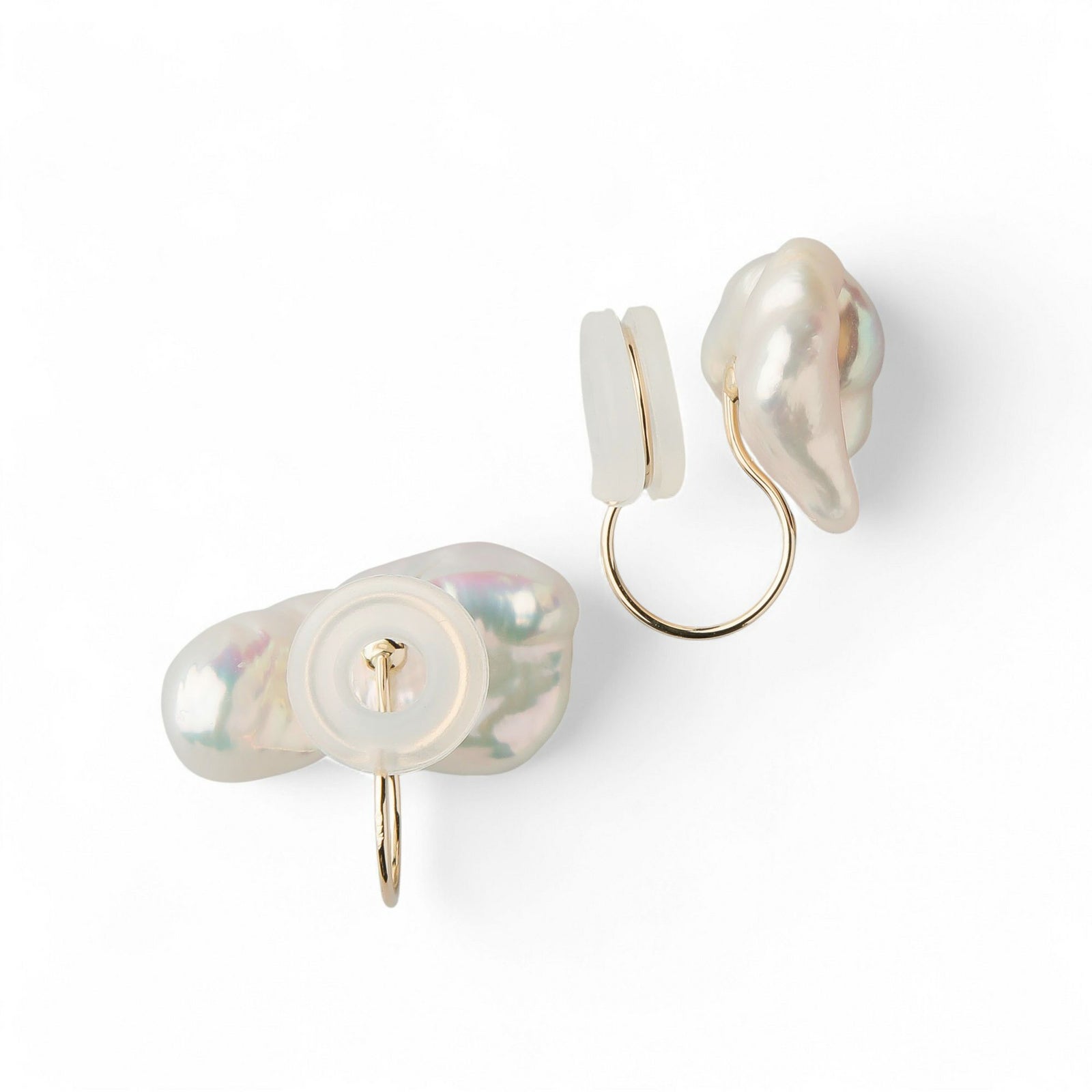 Unique fun! 淡水ケシ真珠 イヤリング　10-13mm K18YG リボン バロック