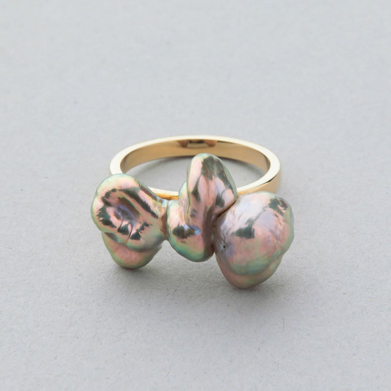 Unique fun! 淡水ケシ真珠 リング　K18YG 10-13mm バロック