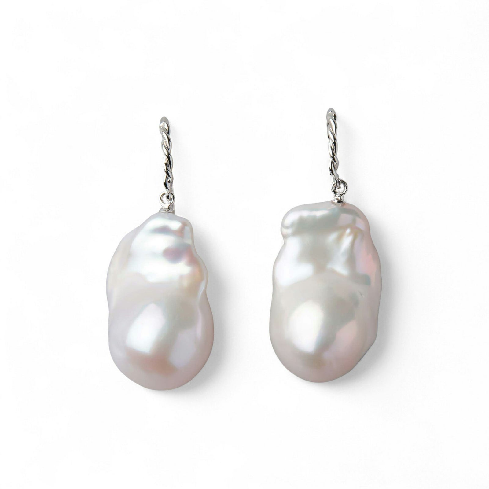 Unique+ 淡水真珠 ピアス13-15mm K10WG/YG オイスターバロック