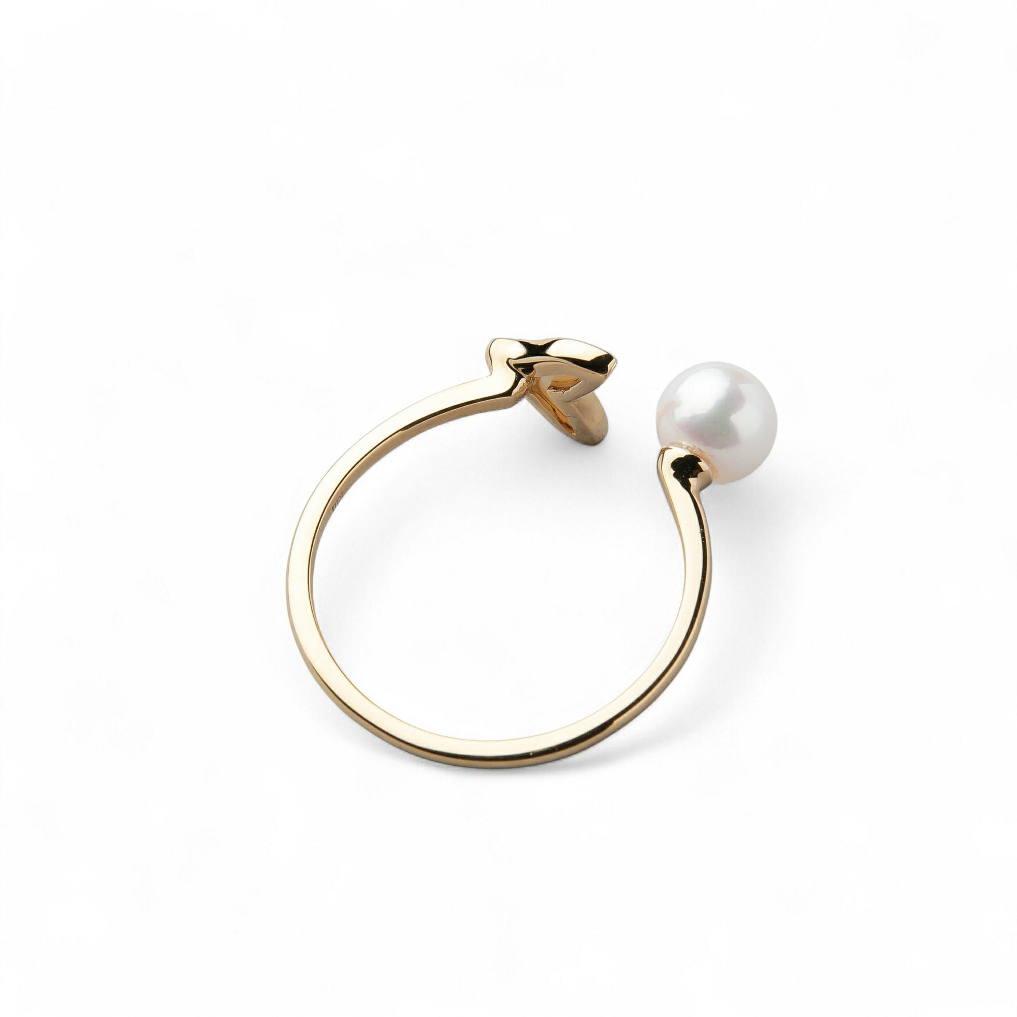 あこや真珠/白蝶シェル フォークリング 5.5-6.0mm K18YG ホエール