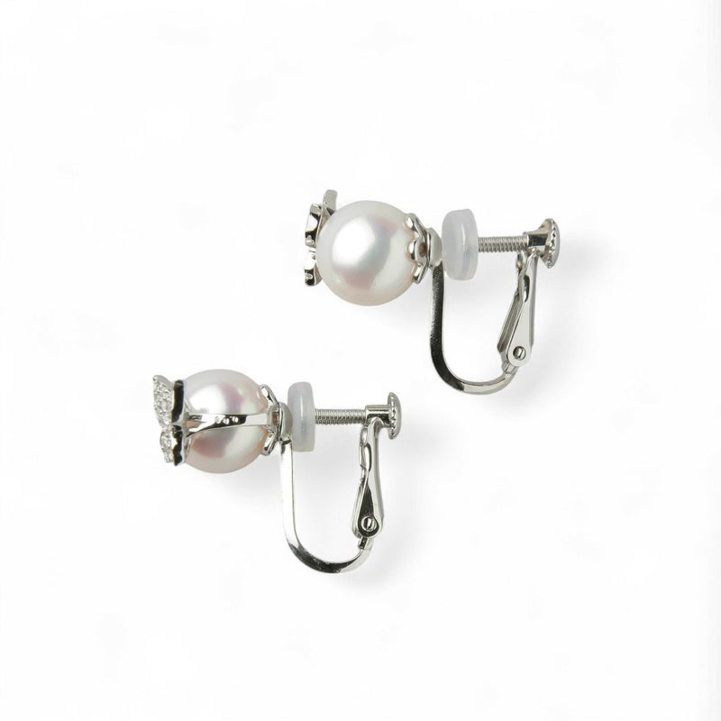 petit amie あこや真珠 蝶 イヤリング　7.5-8.0mm K18WG