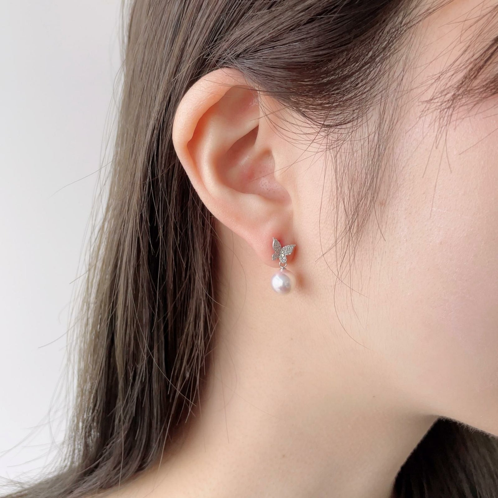  petit amie あこや真珠 蝶 ピアス　7.5-8.0mm K18WG