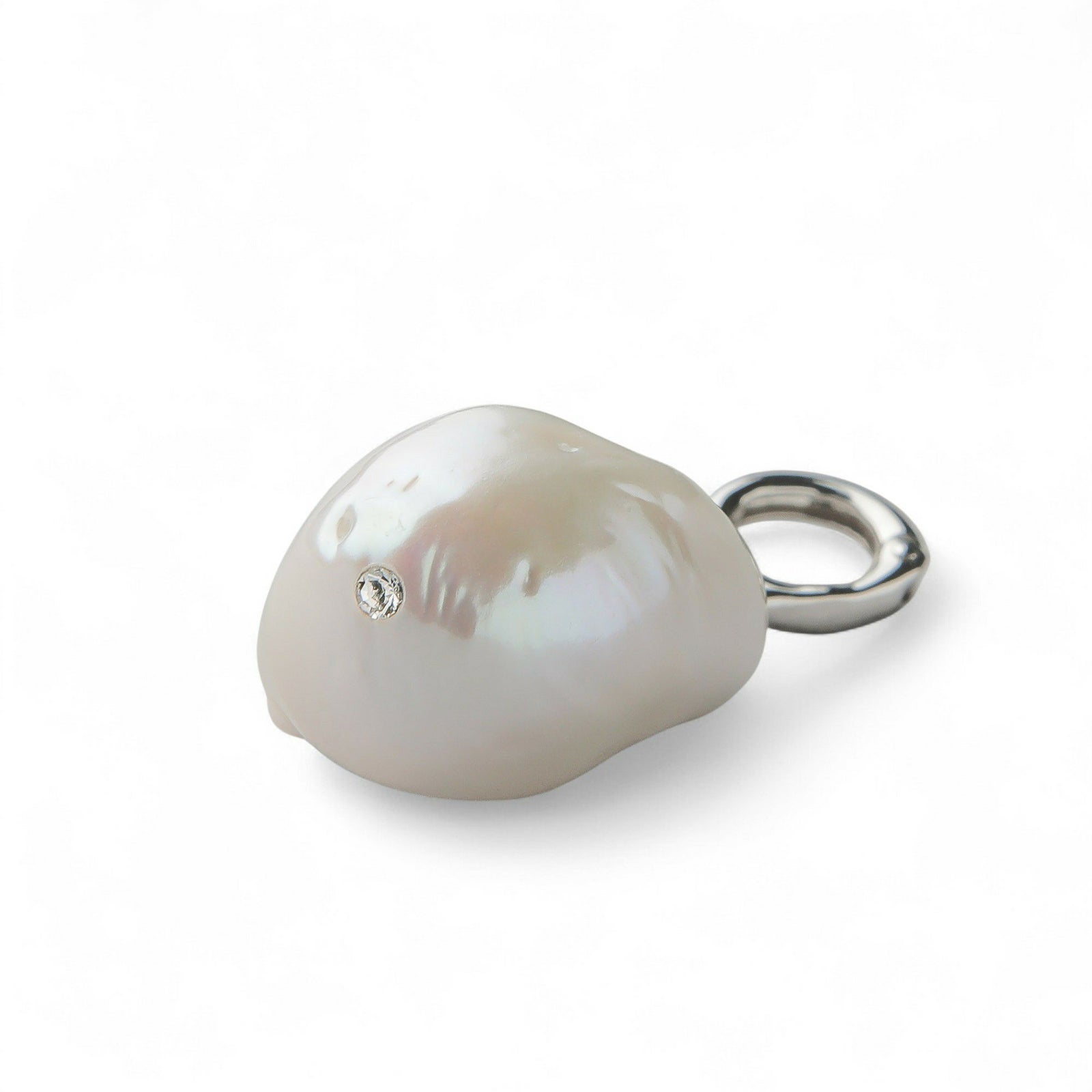 ペンダントトップ　15mmUP K18WG オイスターバロック