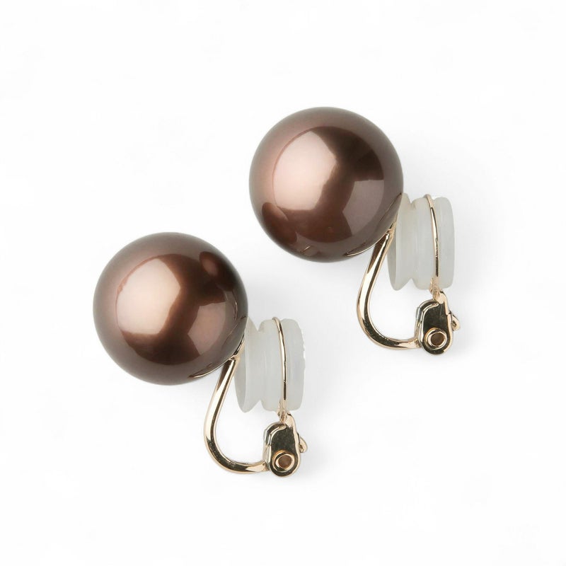 Chocolat タヒチ黒蝶真珠 イヤリング　13mmUP K18YG