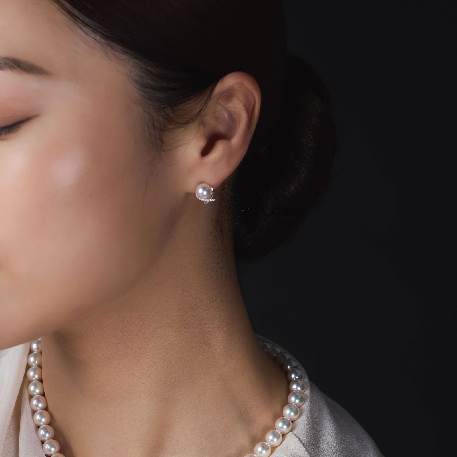 オーロラ花珠真珠 ピアス　7.5-8.0mm PT900 -Premium-