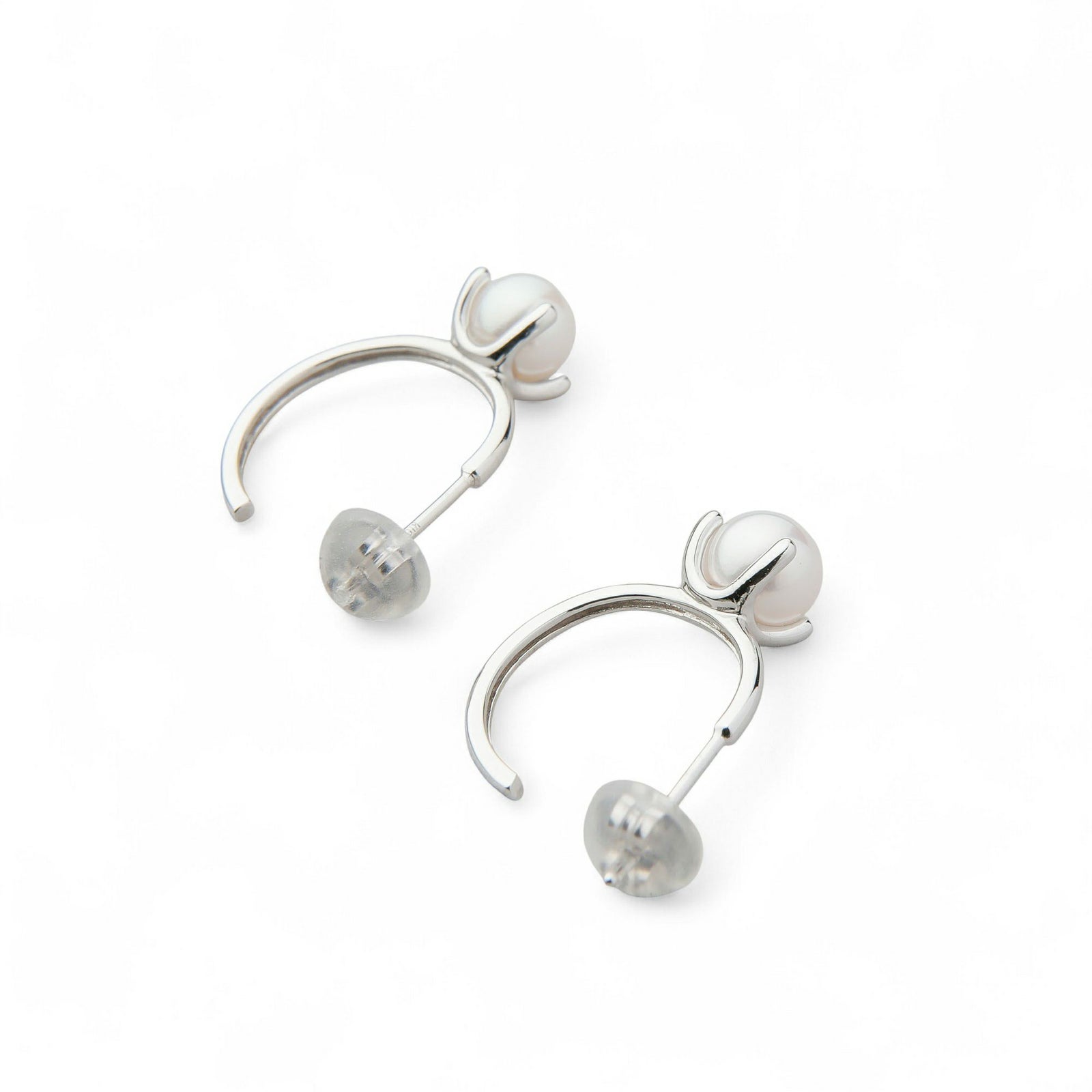 Carina あこや真珠 フープピアス　5.5-6.0mm K10WG