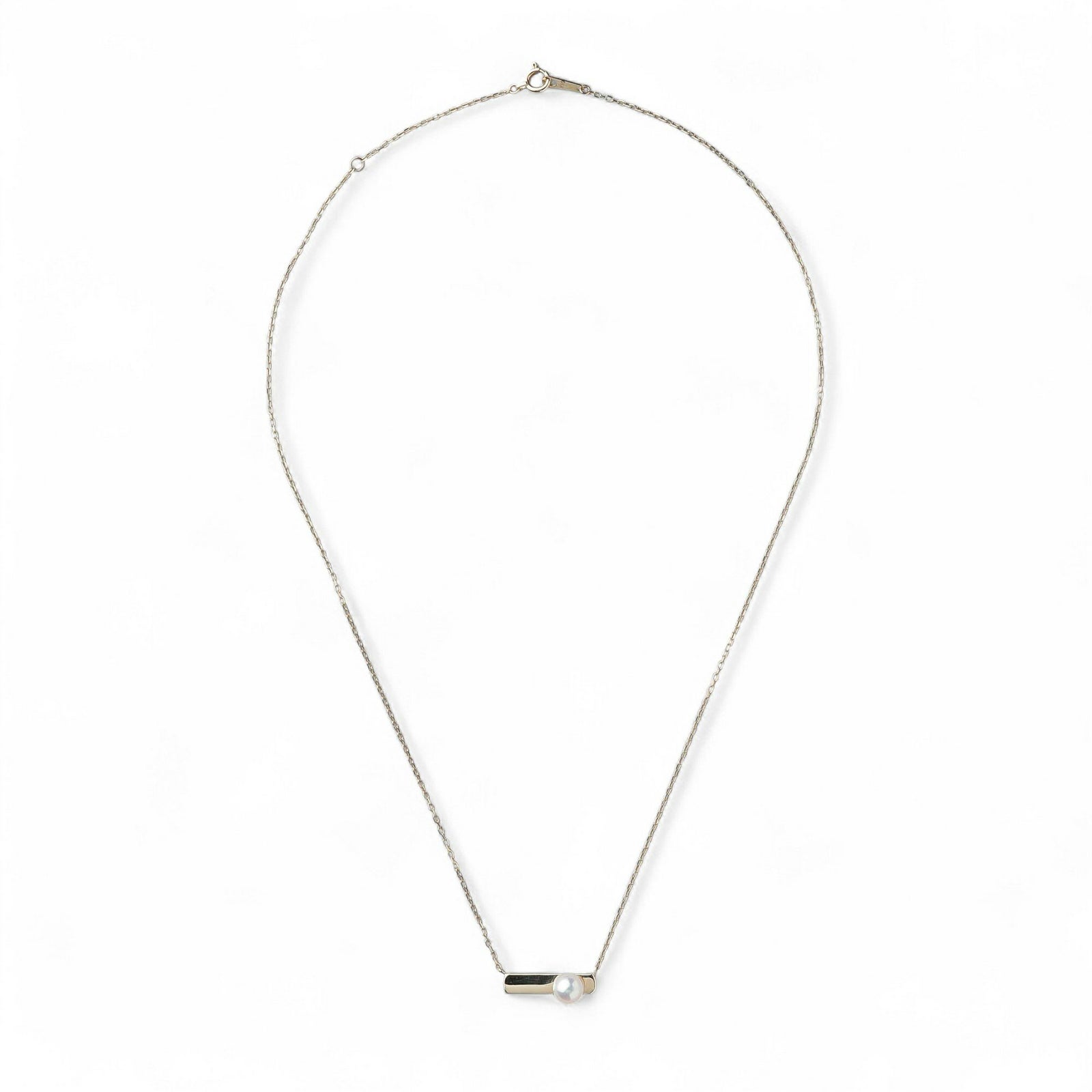 Carina あこや真珠 スリム シグネットペンダント　5.5-6.0mm K10YG