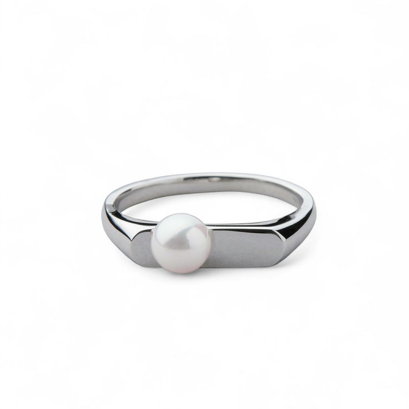 Carina あこや真珠 スリム シグネットリング　5.5-6.0mm K10WG