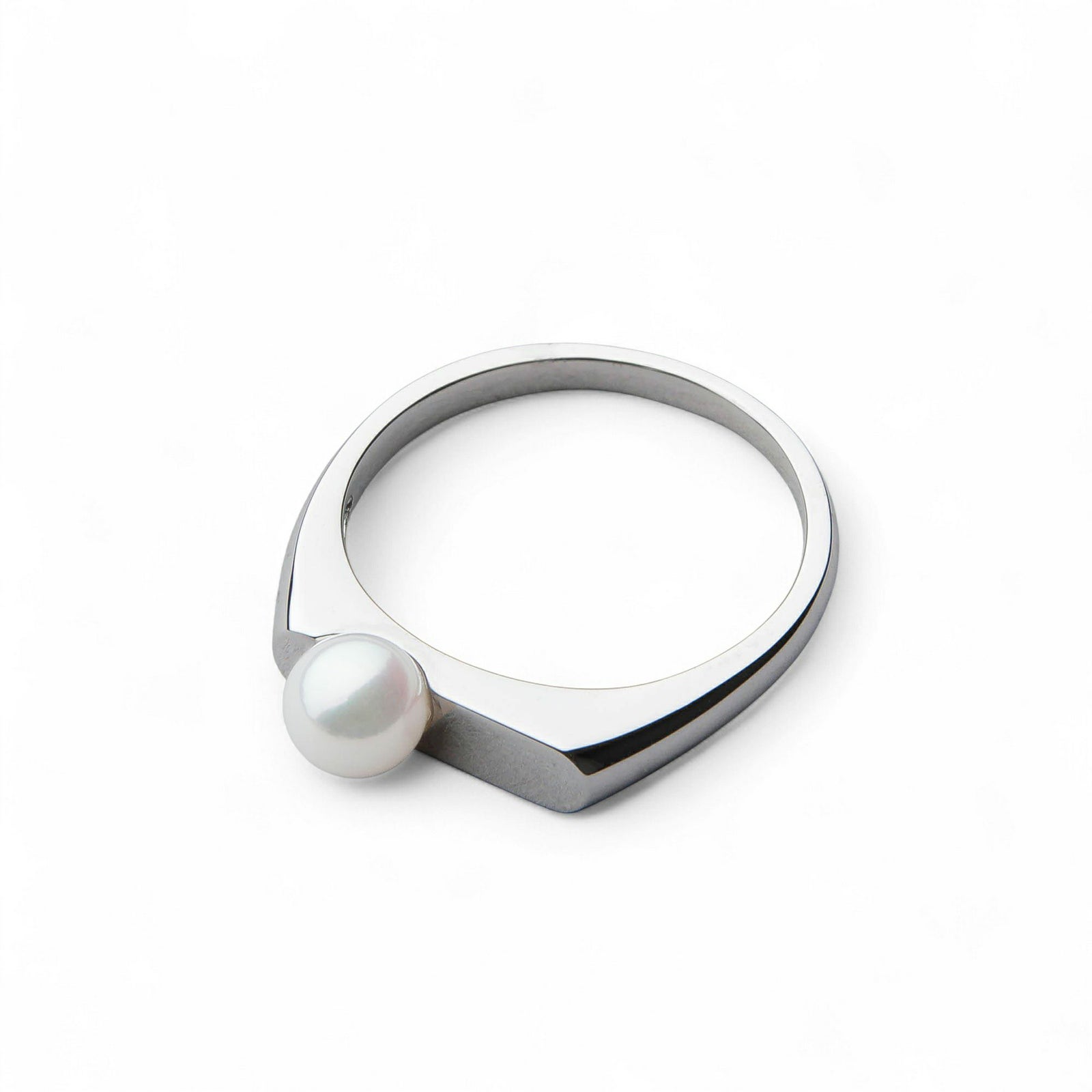 Carina あこや真珠 スリム シグネットリング　5.5-6.0mm K10WG