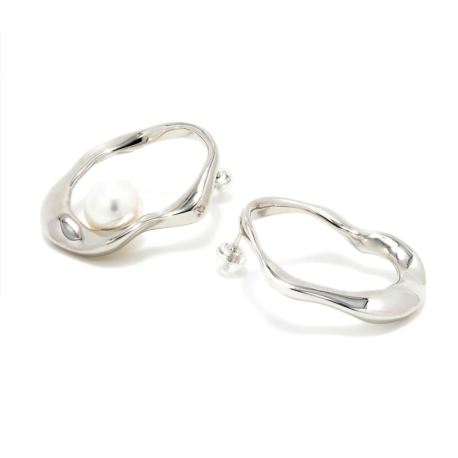 マルレナ マリッサピアス ウェーブ/インサイド ペア　淡水真珠 10mmUP SV925/K18WG