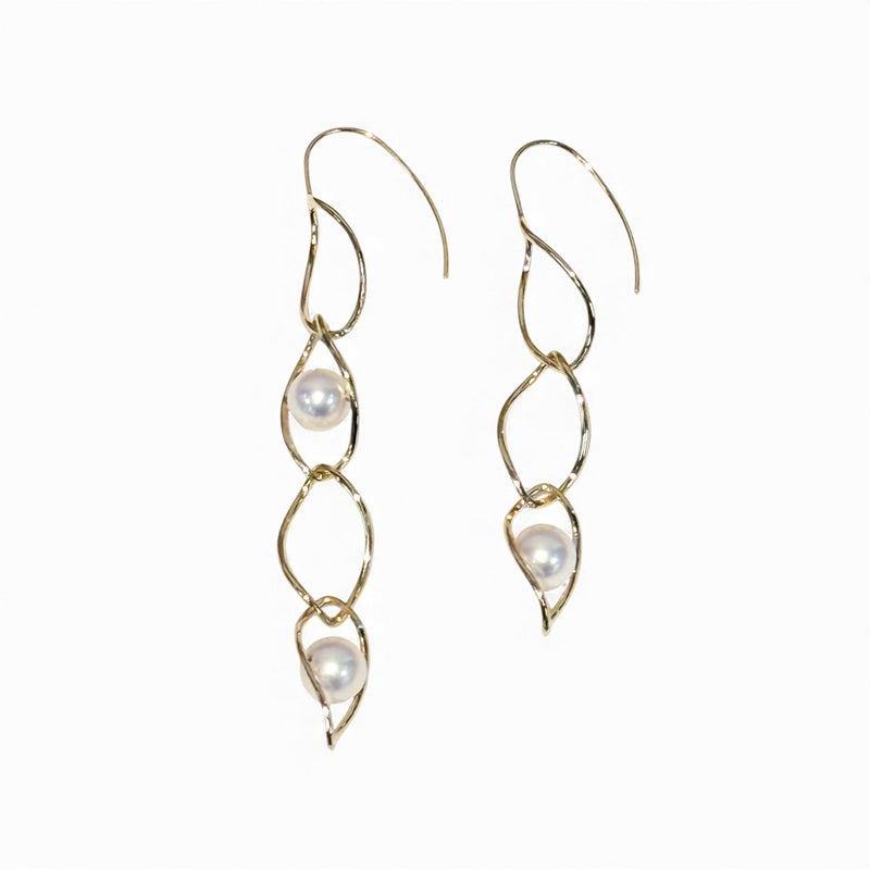 UNERI　パールピアス [WSP]