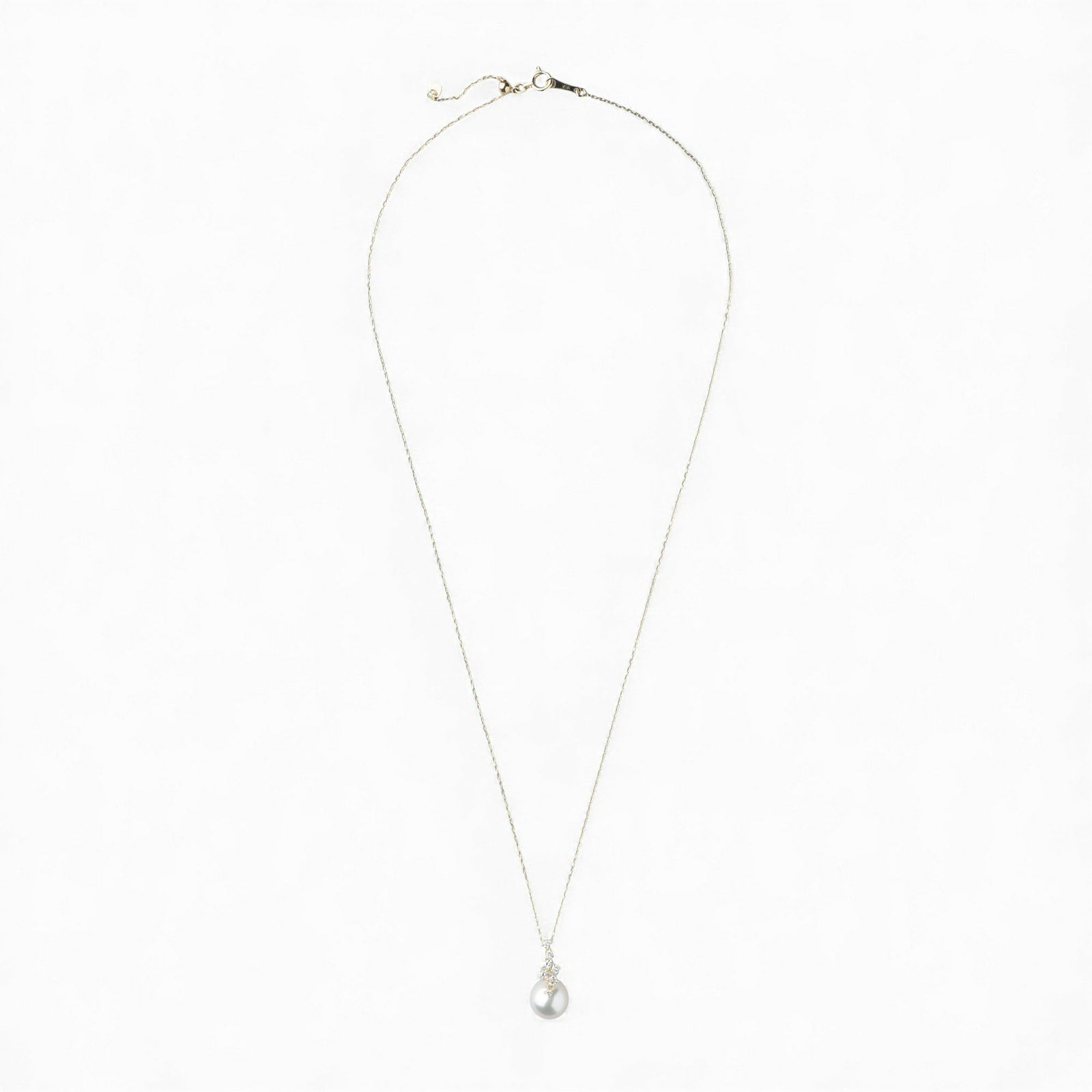 オーロラ花珠真珠 ペンダント　8.5-9.0mm K18YG