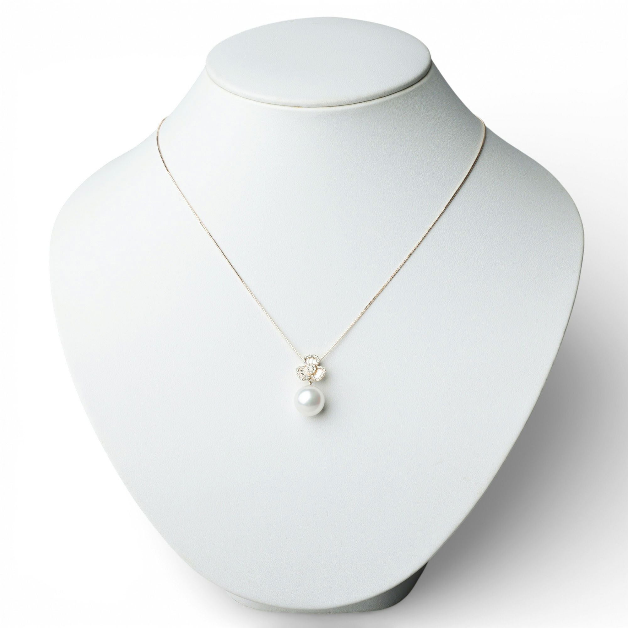 南洋白蝶真珠 ペンダントトップ 11mmUP K18YG オーロラフェニックス