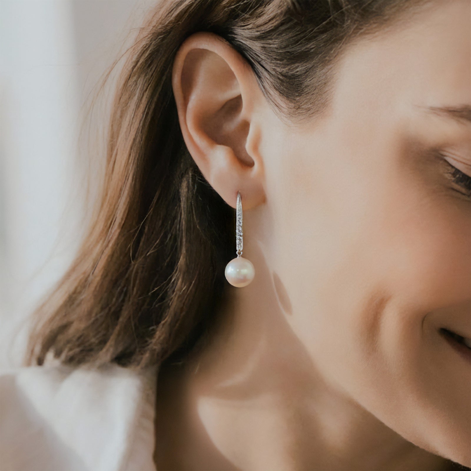 オーロラ花珠真珠 フックピアス　9.0-9.5mm PT900