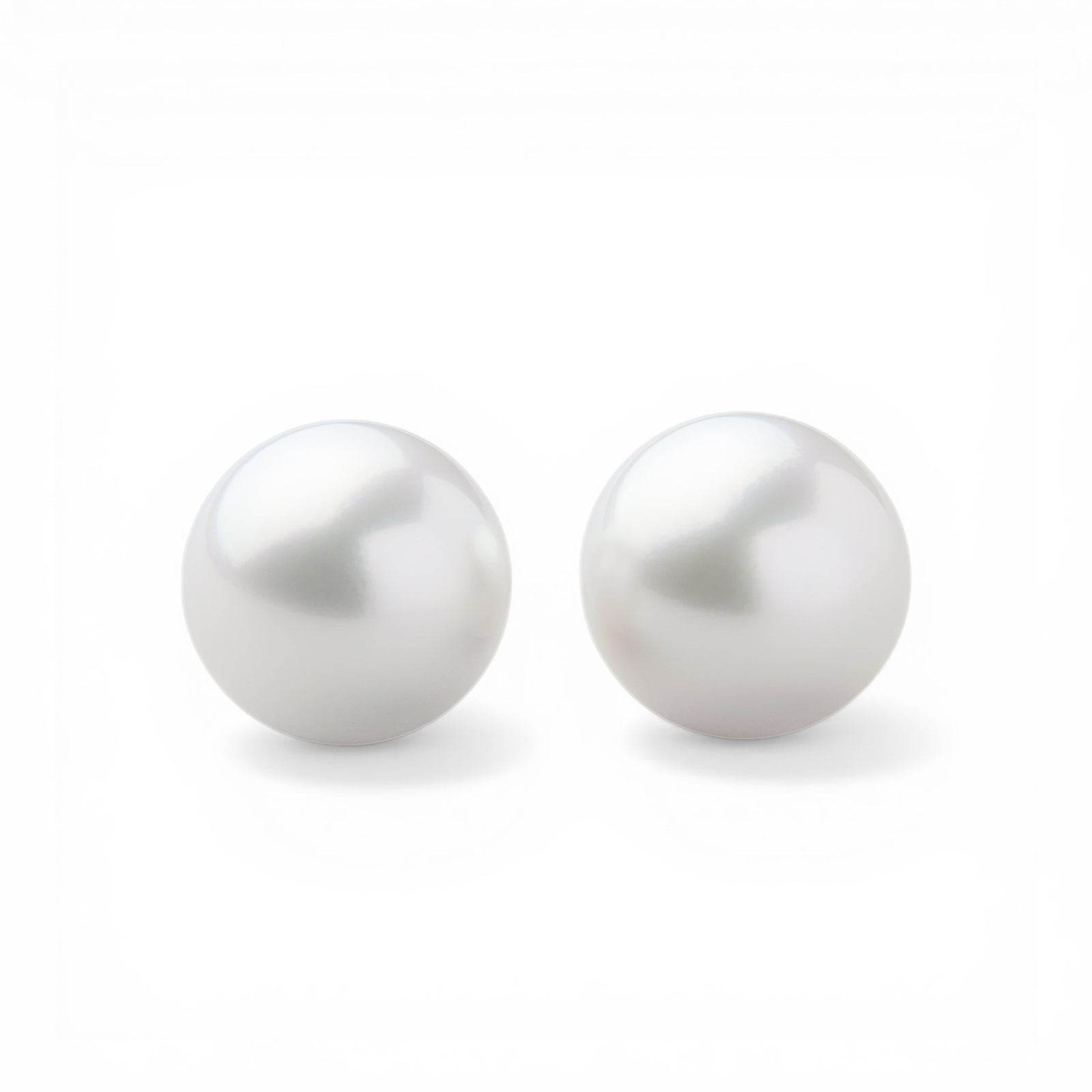 南洋白蝶真珠 スタッドピアス 11mmUP PT900 -Aurora Venus- [WSP]